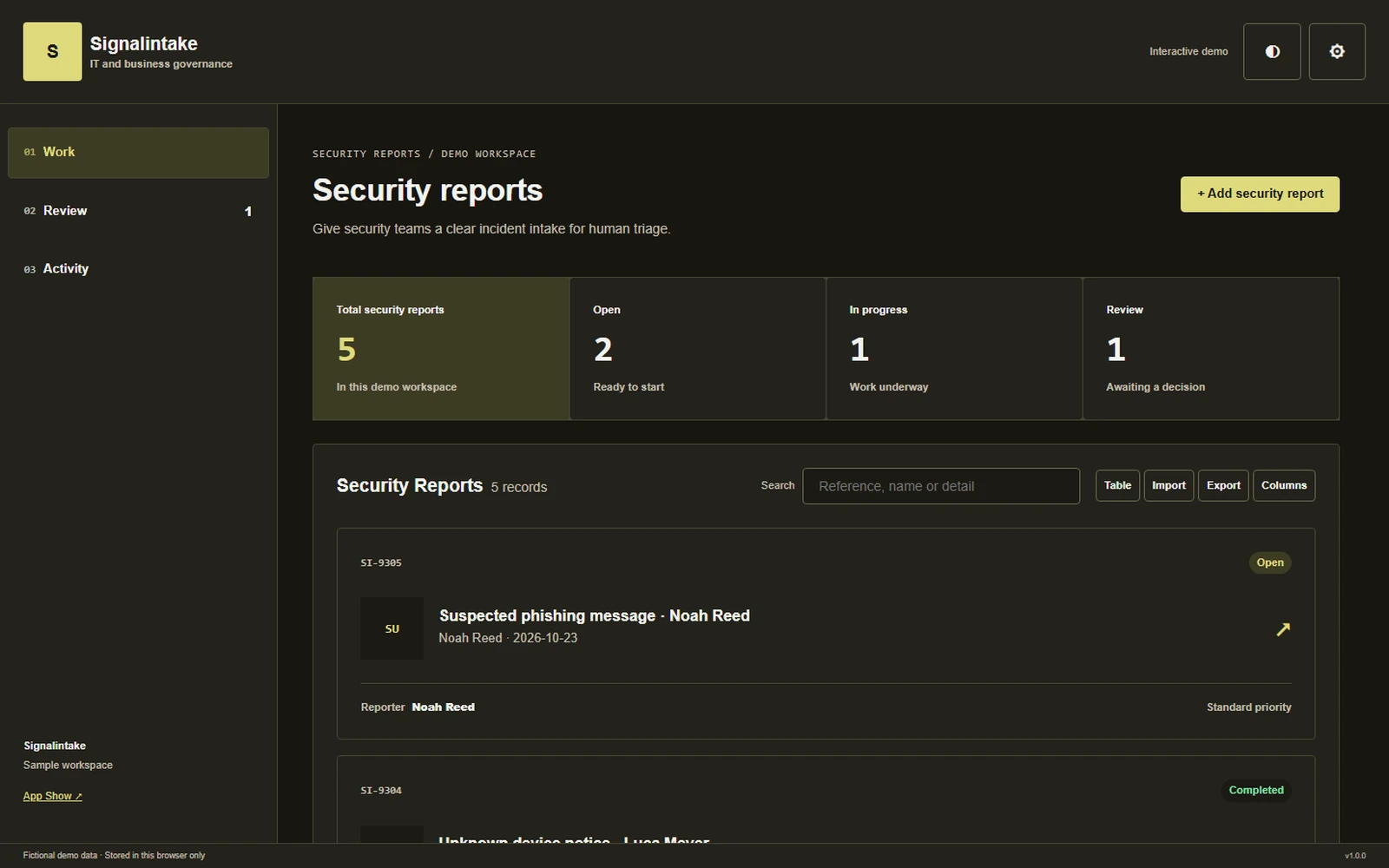 Signalintake responsive pc workspace with sample business records.
